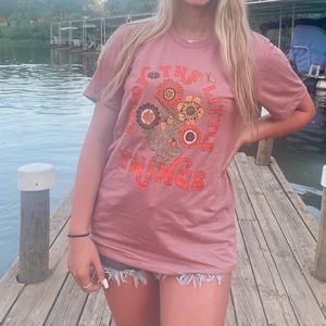 enjoy the little things tee